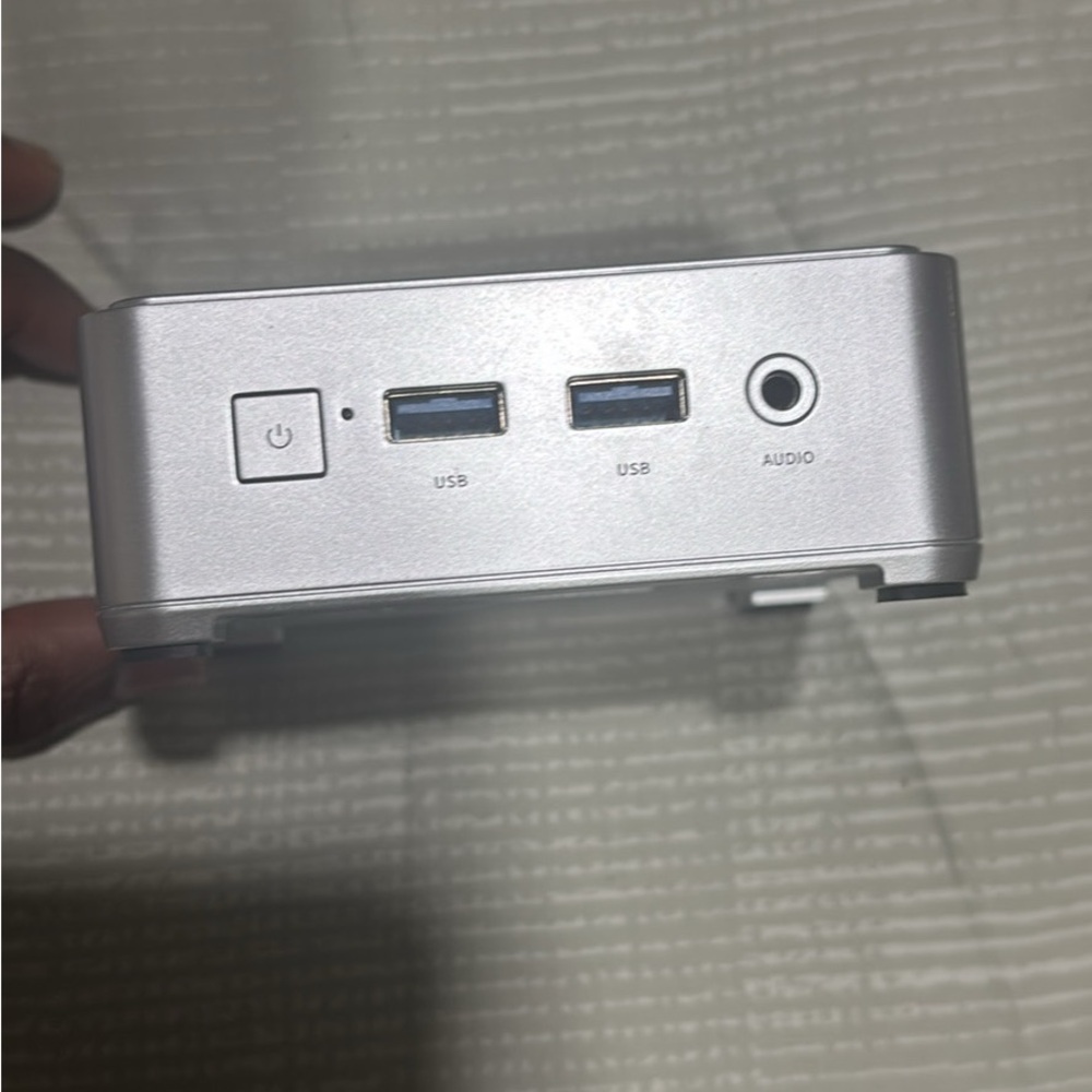 Mini PC - Picture 2 of 5
